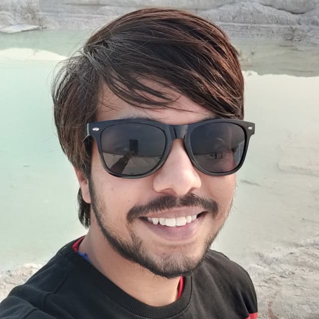 shubham-kukreti-portfolio-picture